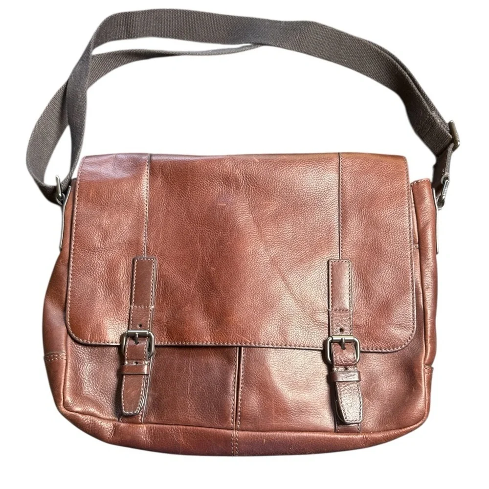 ▶️ Fossil ◀️ Brown Leather Messenger Computer Bag